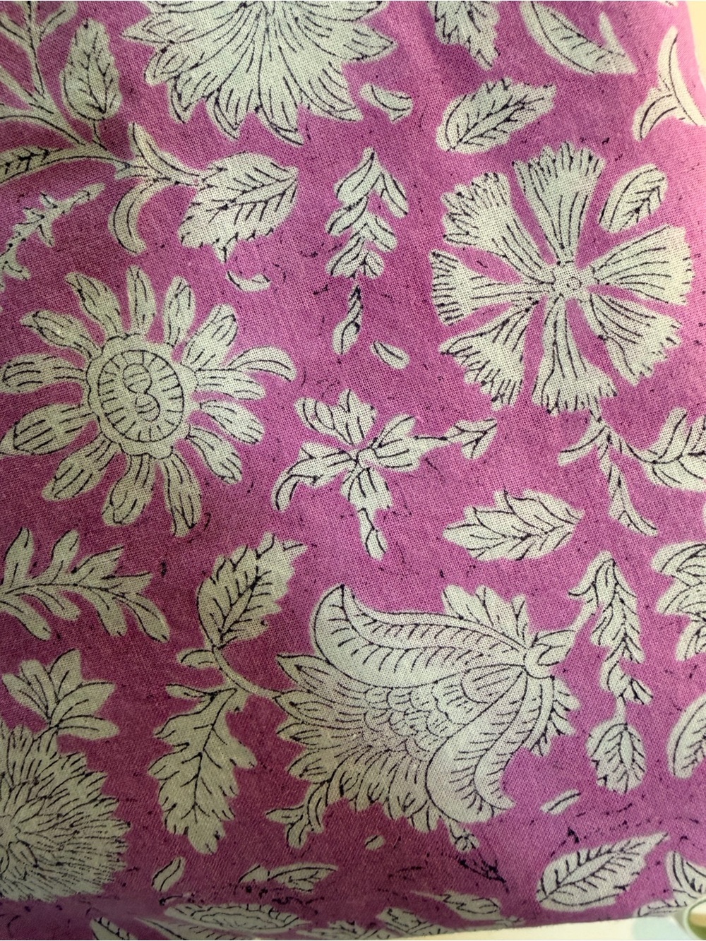 Hand Printed Cotton Fabric in Fuchsia & White. Hand blocked in India. 3 yards - Picture 4 of 4